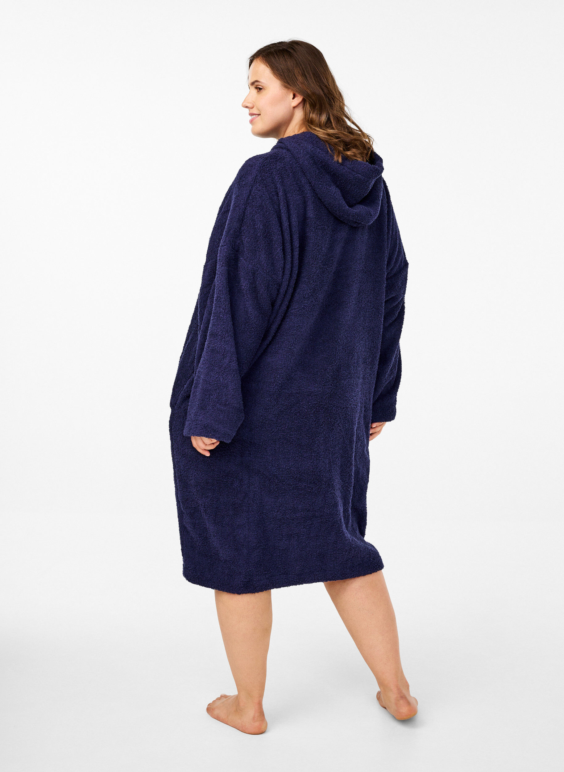 Zizzi Terry-poncho hupulla, Navy Blazer, Model image number 1