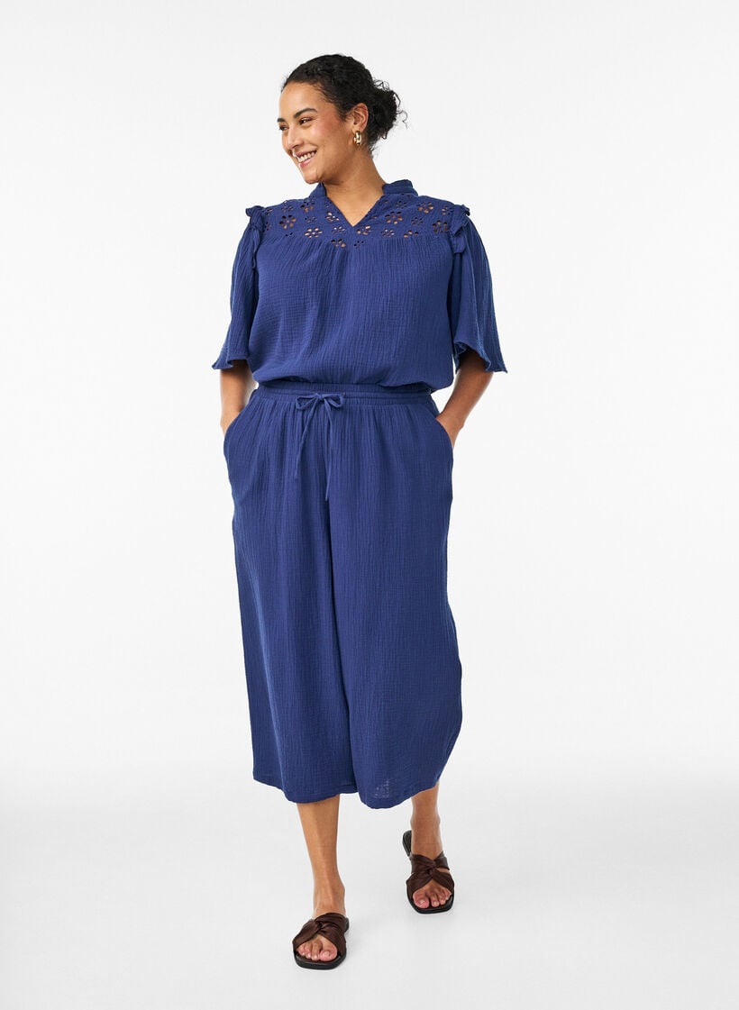 Culotte-housut, joissa on korkea vy&ouml;t&auml;r&ouml;, Sininen, Model image number 0