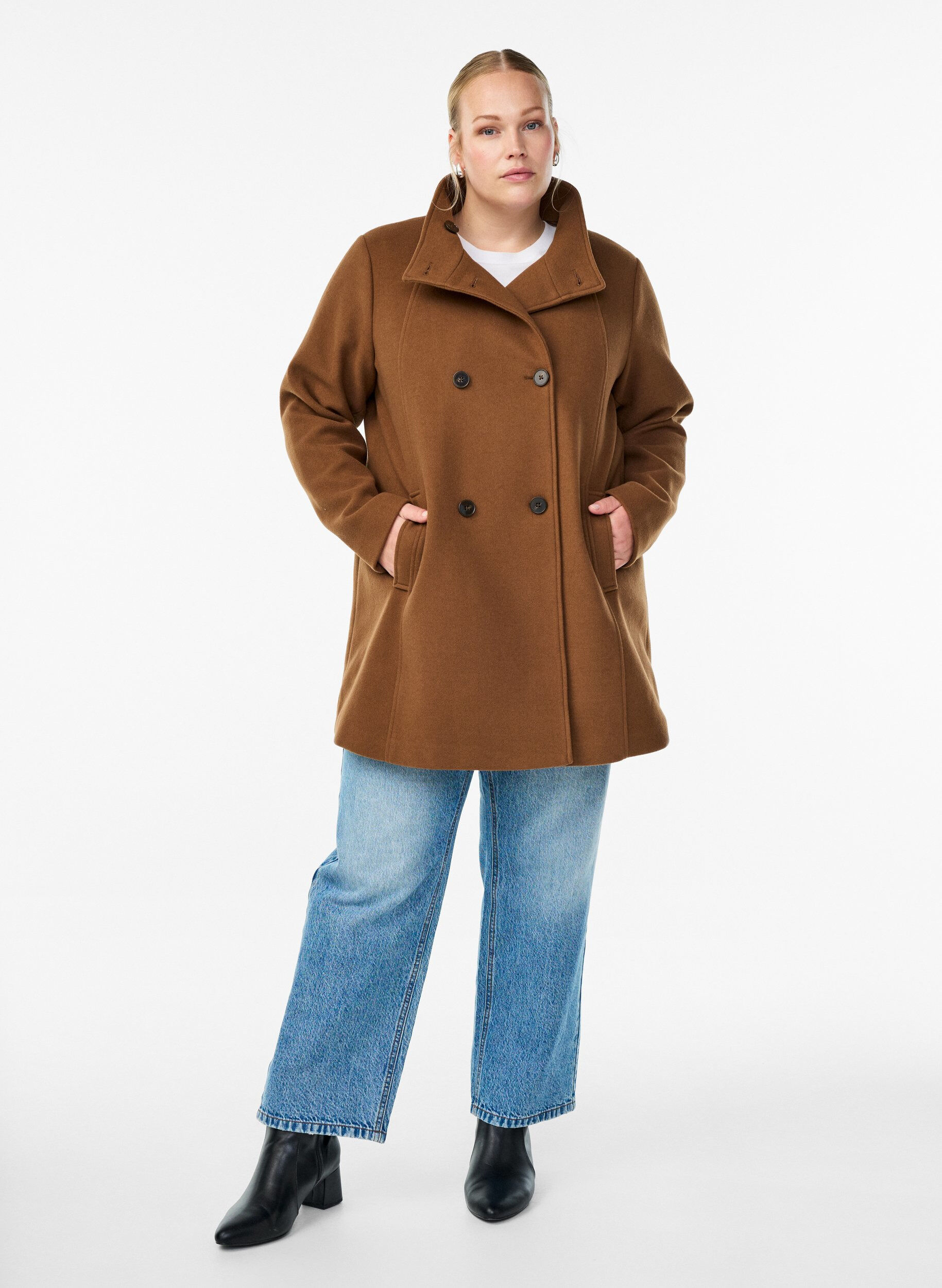 ZizziLyhyt takki A-linjaisella leikkauksella, Ruskea, Model image number 1