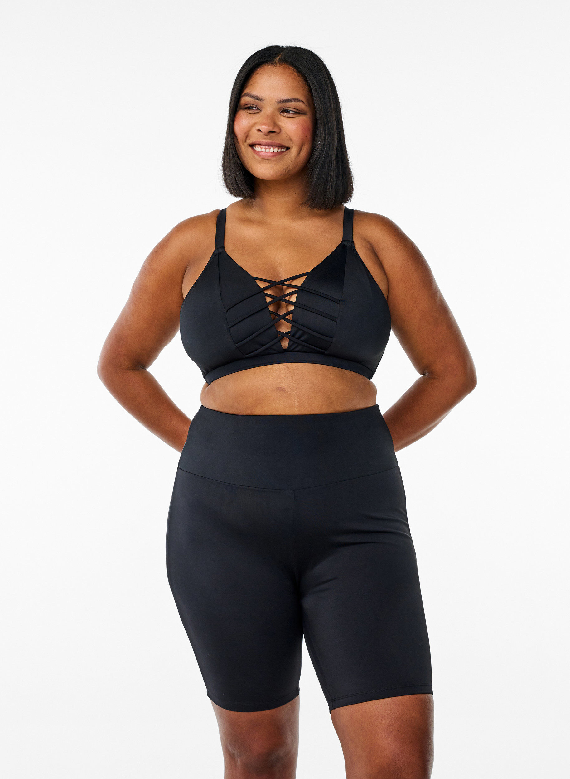 Pitk&auml;t uimashortsit, Musta, Model