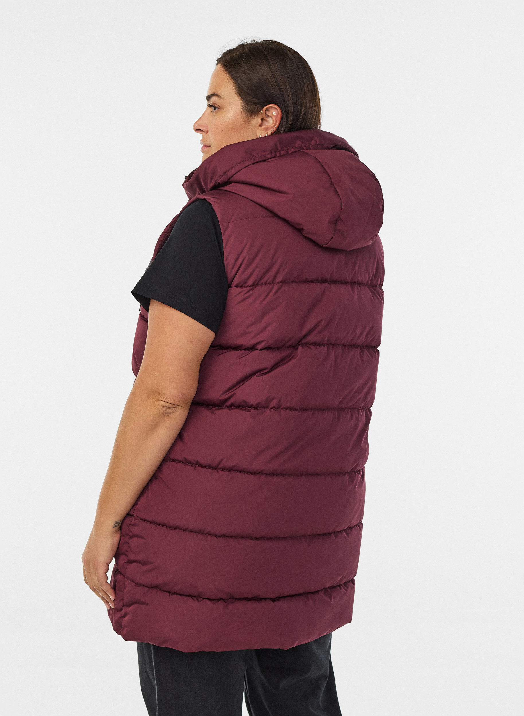 ZizziPitk&auml; liivi hupulla ja taskuilla, Punainen, Model image number 2