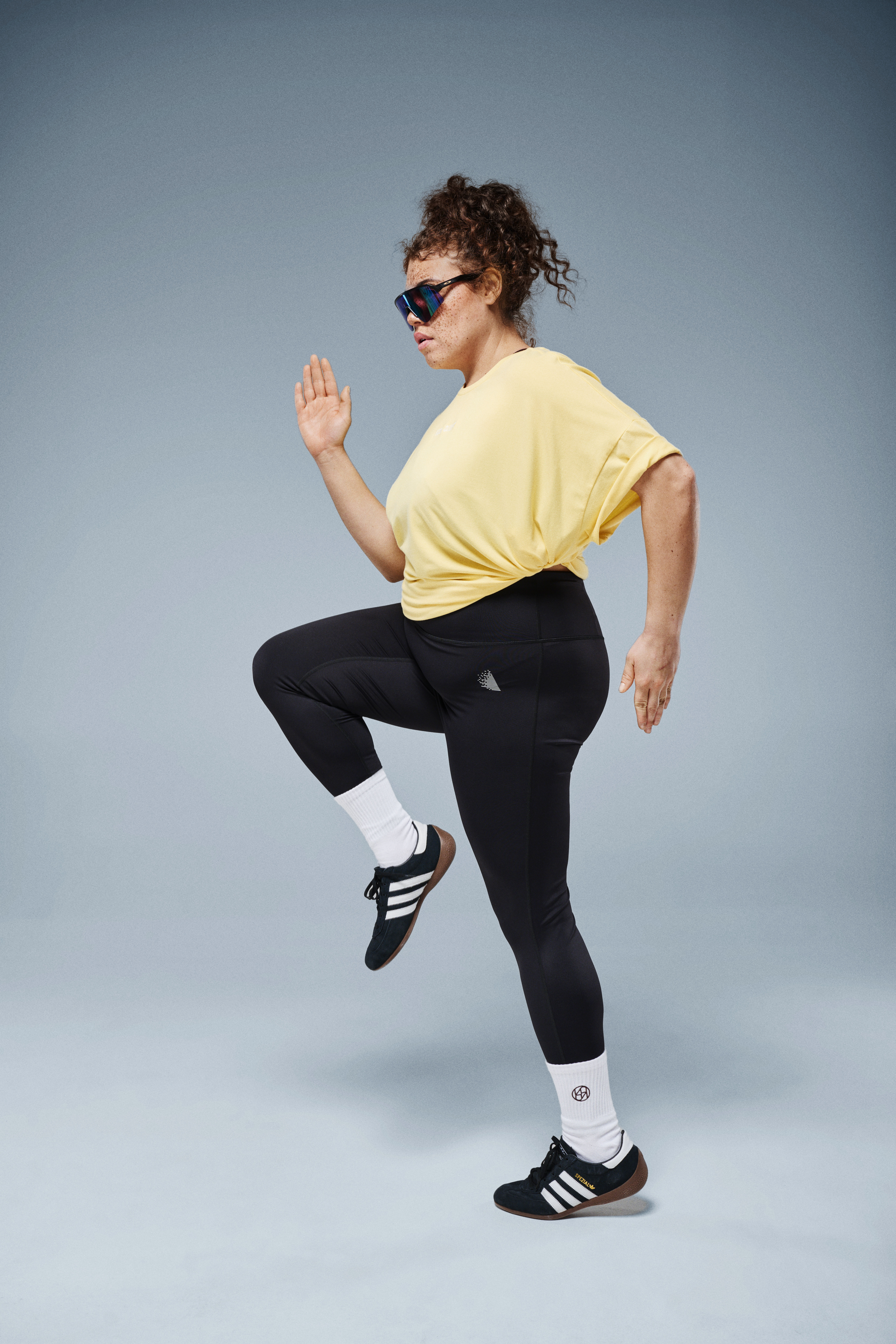 Zizzi T-paita ja huppari, , Model