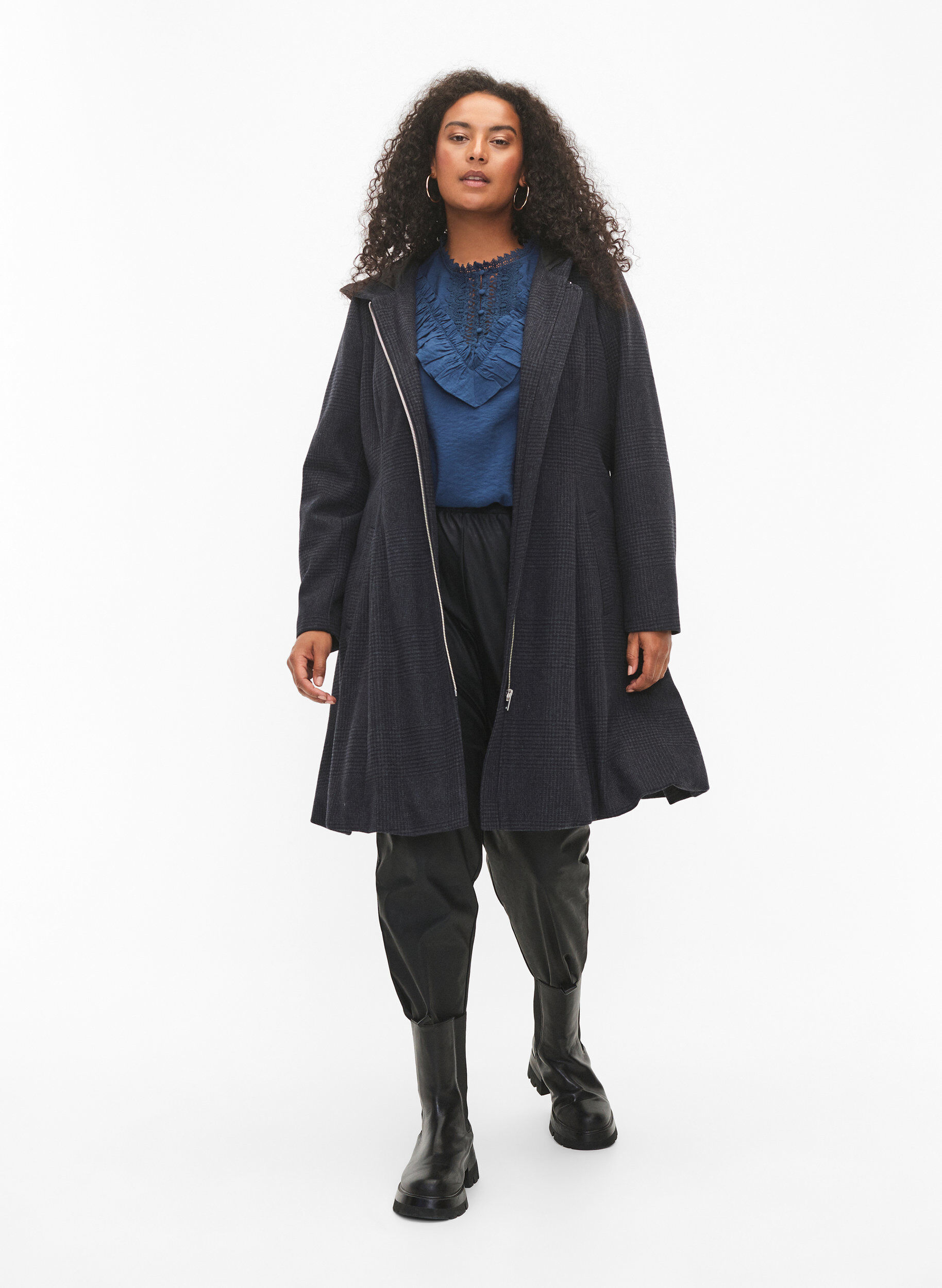 Zizzi Ruudullinen villakangastakki, Dark Grey Melange, Model image number 2