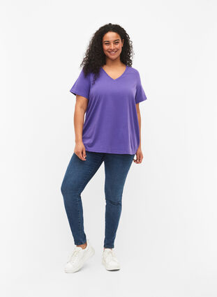 Lyhythihainen t-paita v-pääntiellä, Ultra Violet, Model image number 2