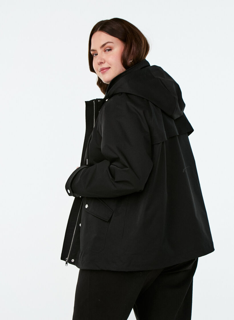 Lyhyt kev&auml;ttakki irrotettavalla hupulla, Musta, Model image number 2