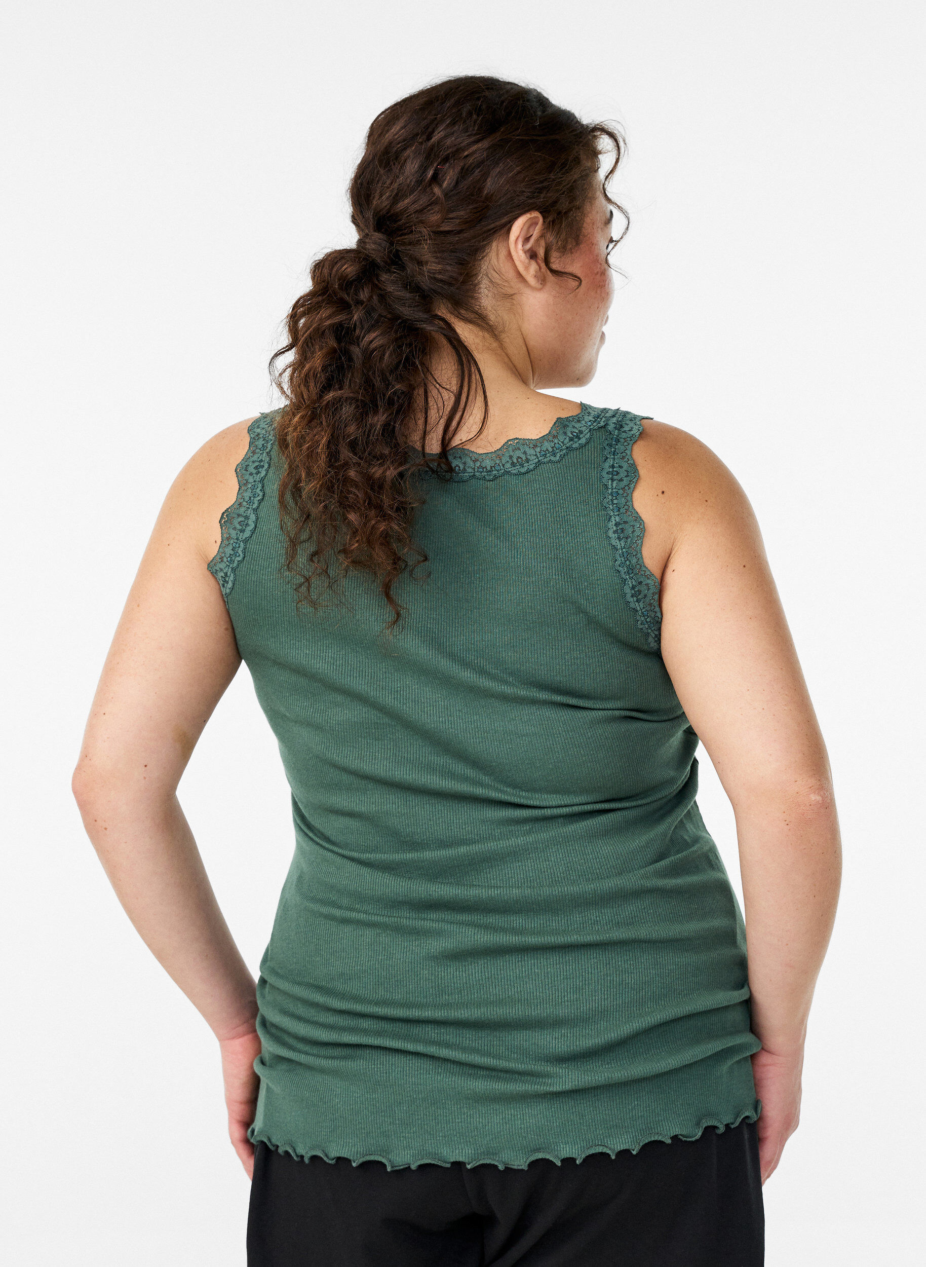ZizziPitsikoristeinen yl&auml;osa, Vihre&auml;, Model image number 2