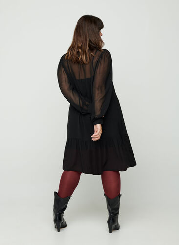 Pitkähihainen mekko nappikiinnityksellä, Black, Model image number 0