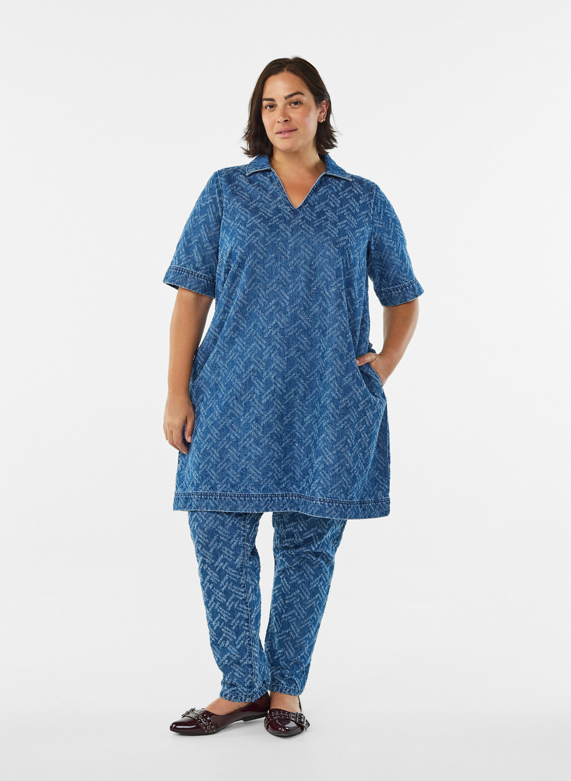 Zizzi Lyhyt farkkumekko teksturoitua kuviota, Sininen, Model image number 1