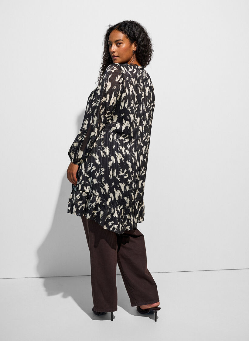 Kuviollinen mekko r&ouml;yhel&ouml;ill&auml; ja pitkill&auml; hihoilla, Musta, Model image number 2