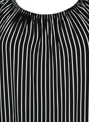 Raidallinen lyhythihainen viskoosipusero, Black/ White Stripe, Packshot image number 2