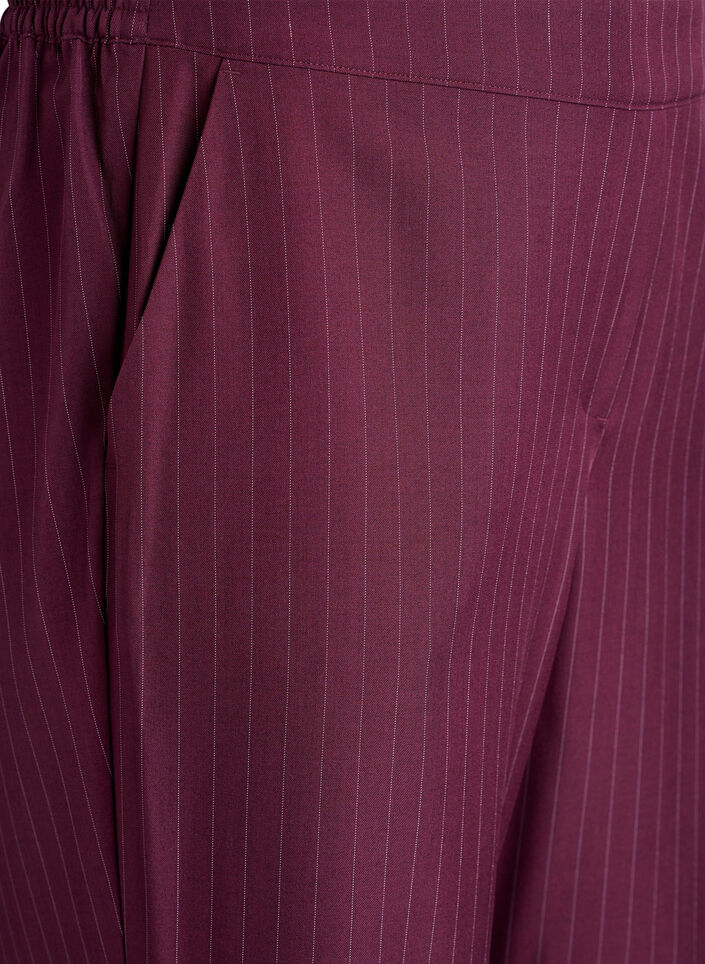 Rento housut taskuilla, Punainen, Packshot image number 2