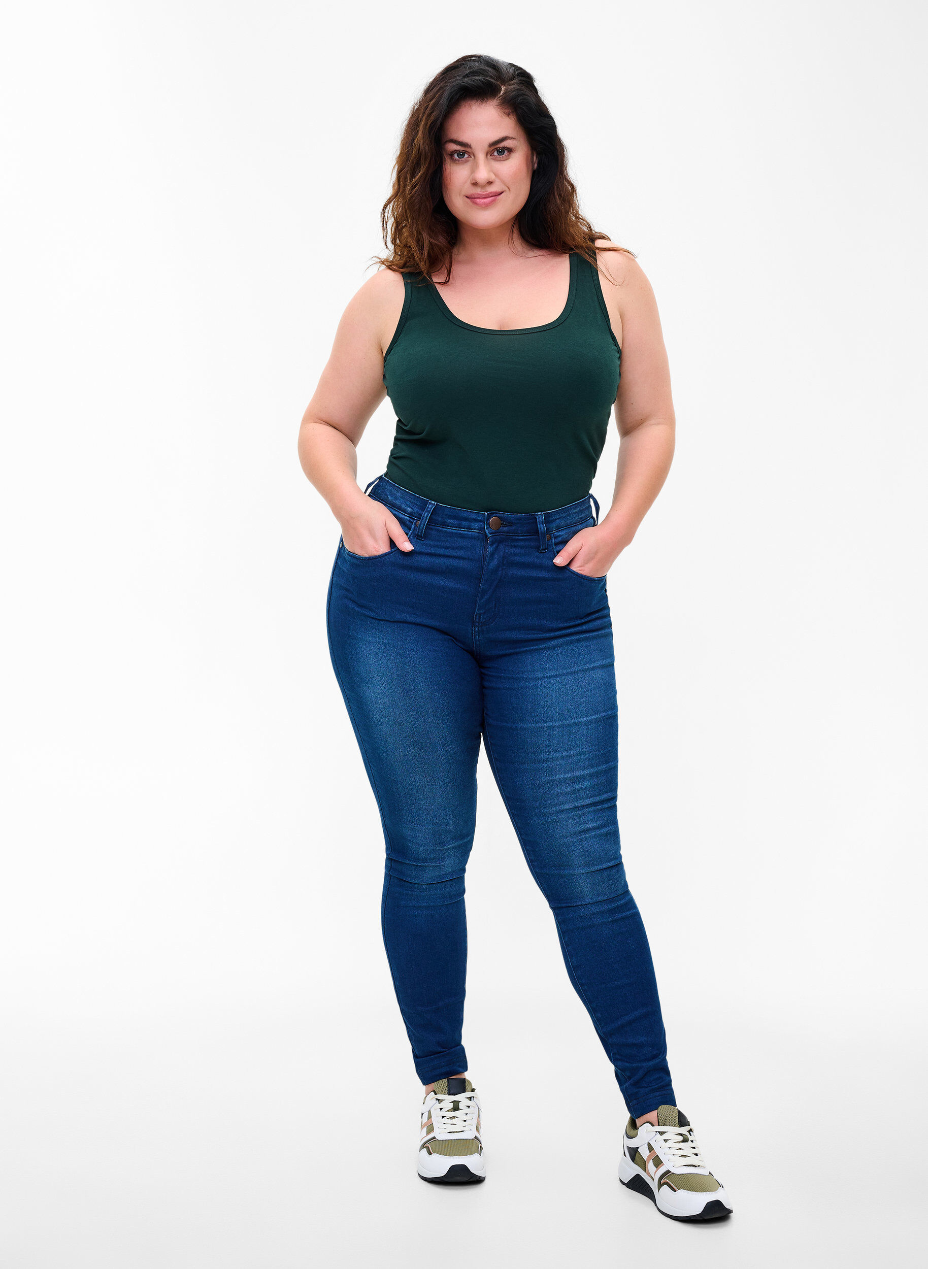 ZizziYksiv&auml;rinen perustoppi puuvillasta, Vihre&auml;, Model image number 1