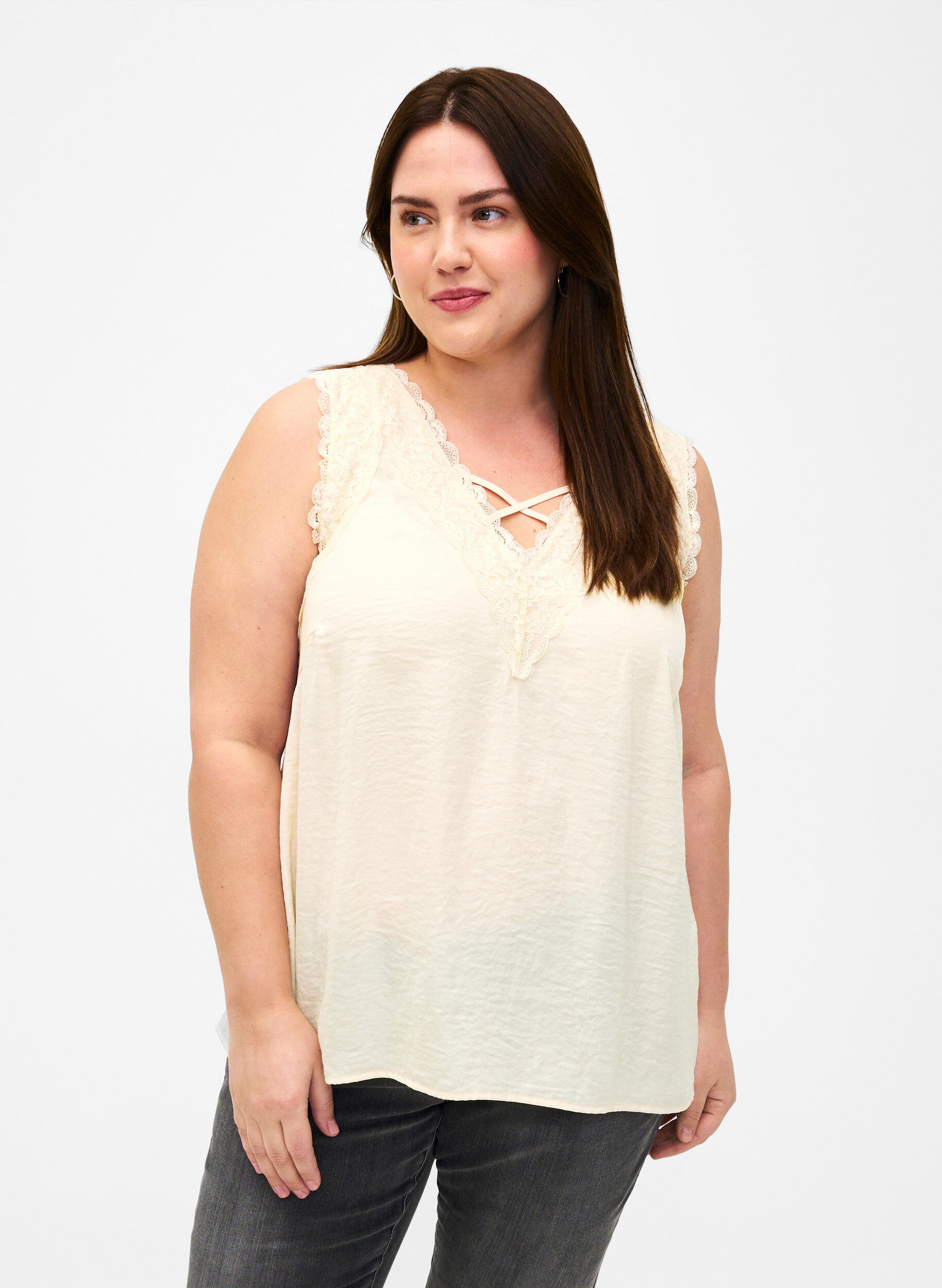 Zizzi Toppi, jossa on pitsi&auml; ja ristikoriste, White Smoke, Model image number 0