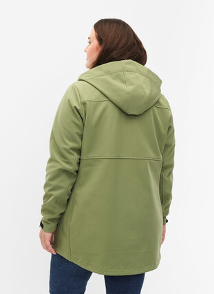 Lyhyt softshell-takki, jossa on taskut, Oil Green, Model image number 1