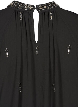 Pitkähihainen mekko helmillä ja smokkirypytyksellä, Black, Packshot image number 3
