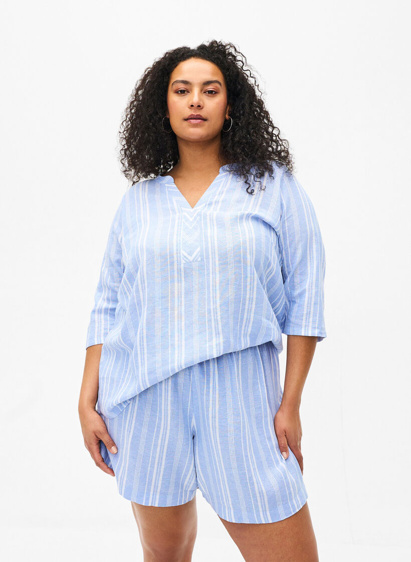 Raidalliset shortsit pellava-viskoosisekoitetta, Sininen, Model image number 0