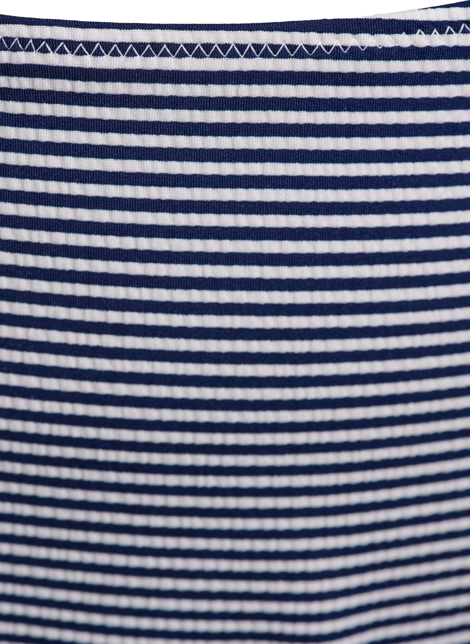 Zizzi Raidalliset bikinihousut normaalilla vy&ouml;t&auml;r&ouml;ll&auml;, Sininen, Packshot image number 2