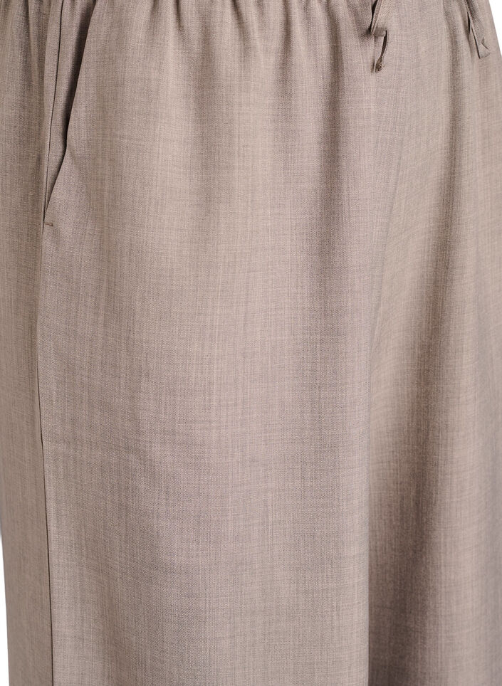 Korkeavy&ouml;t&auml;r&ouml;iset housut leveill&auml; lahkeilla, Beige, Packshot image number 2