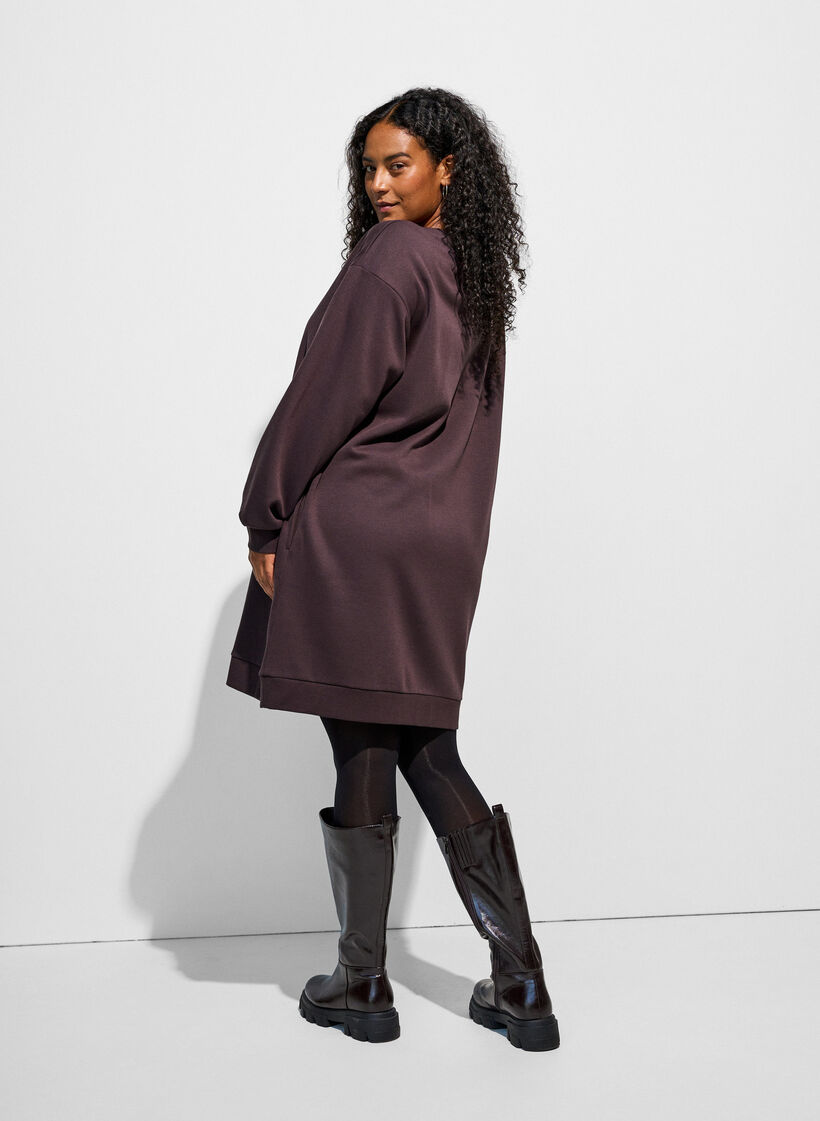 V&auml;lj&auml; collegemekko taskuilla, Ruskea, Model image number 2