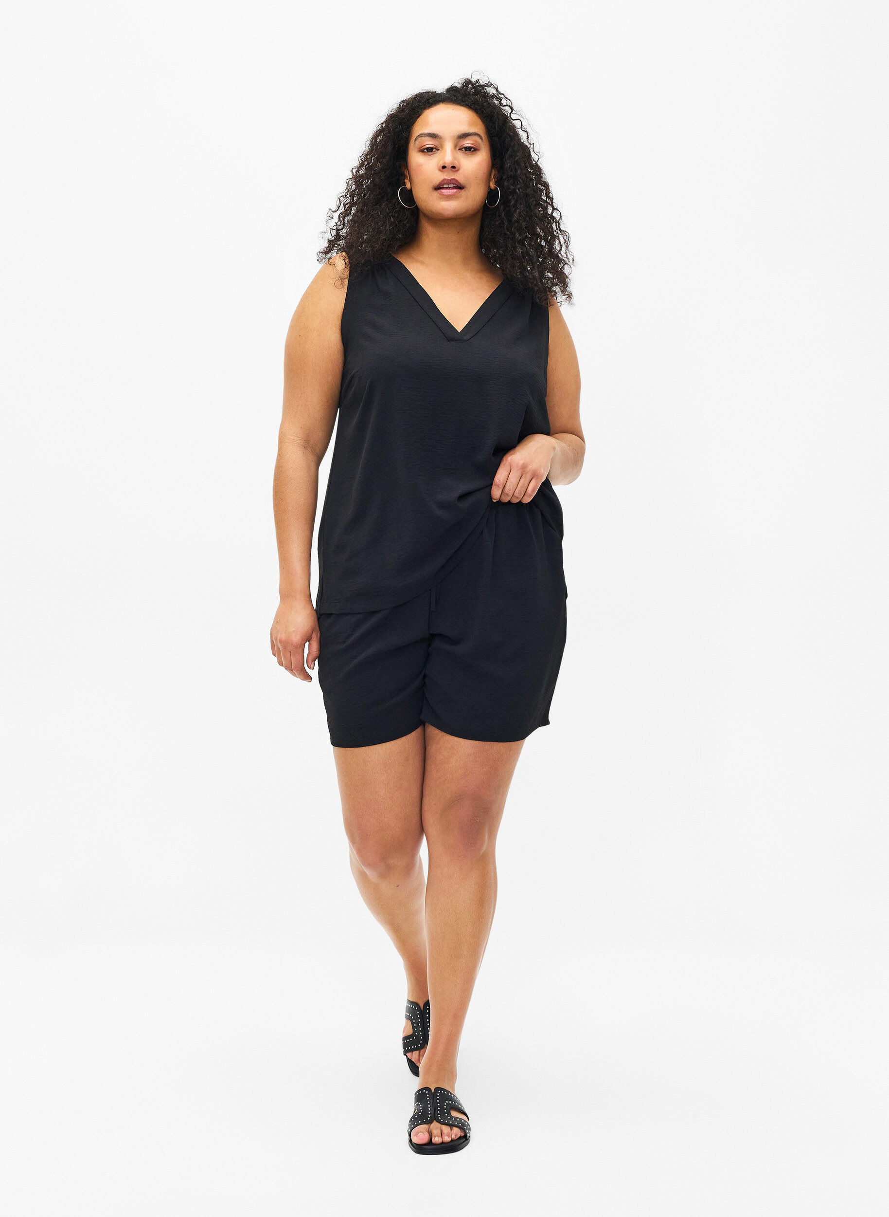 Zizzi Hihaton toppi rypytysyksityiskohdilla, Musta, Model image number 1