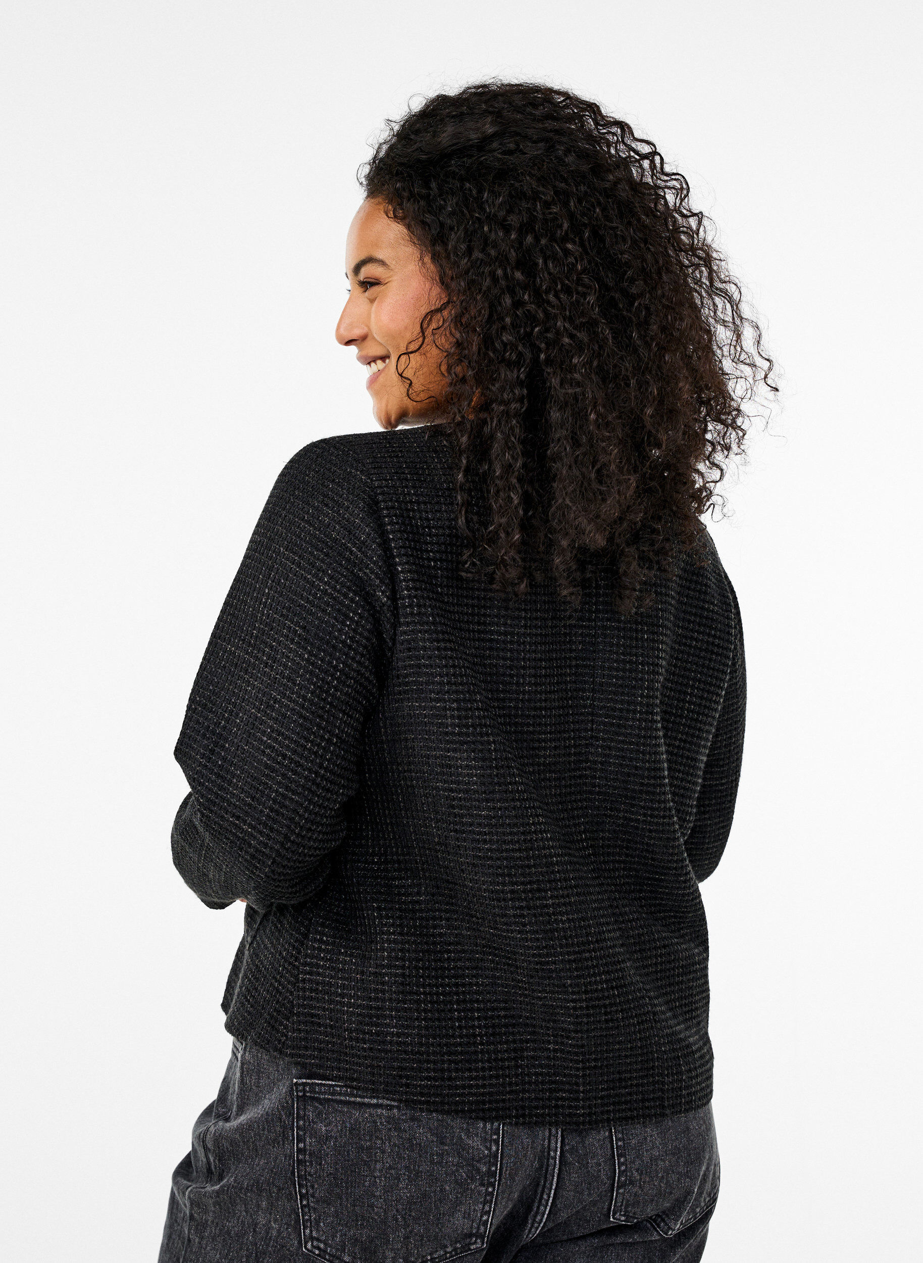 Zizzi Boucle-takki, jossa on taskut ja koristeelliset napit, Black, Model image number 1