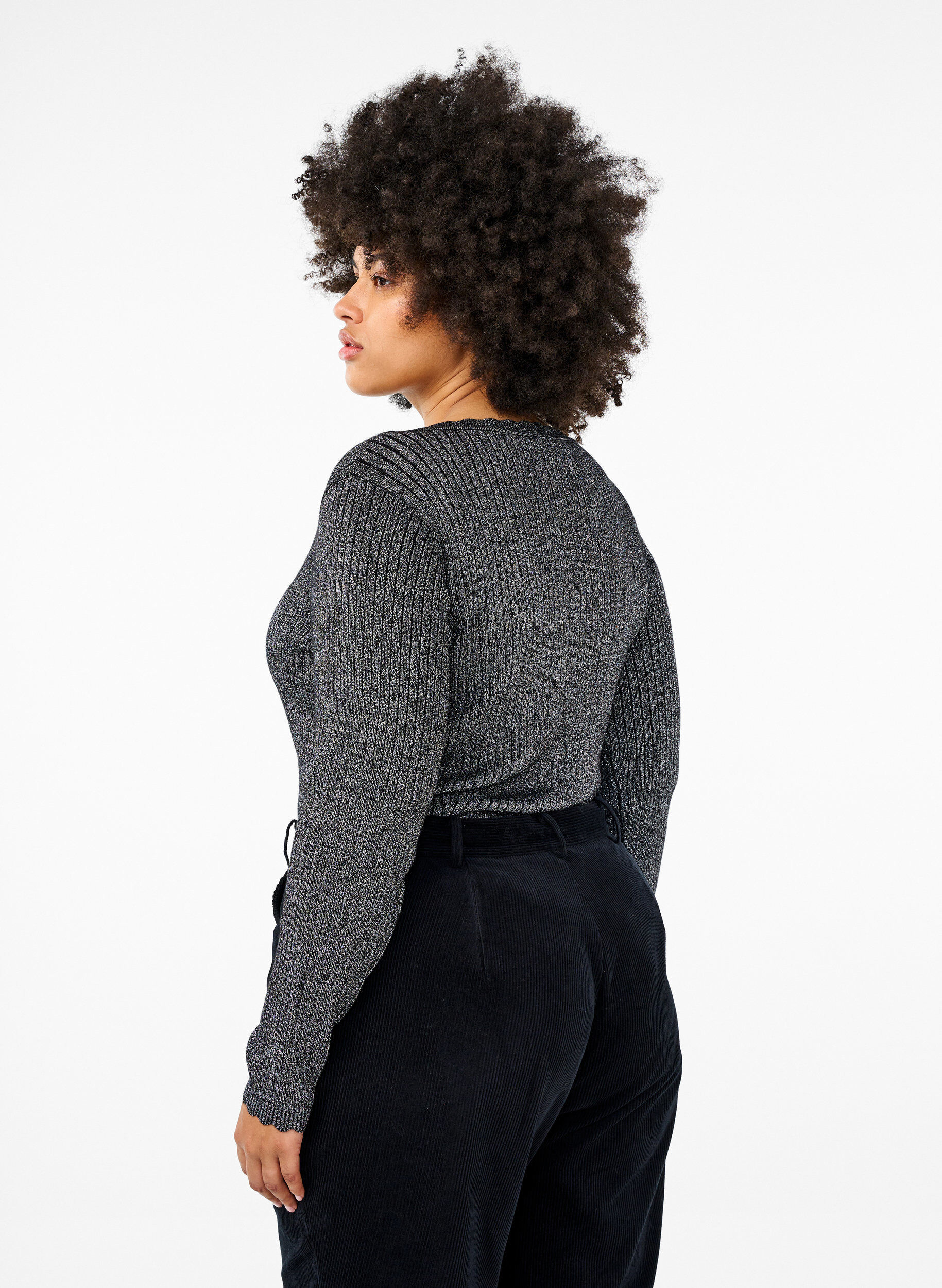 Zizzi Tiukasti istuva neulepusero glitterlangalla, Musta, Model image number 2