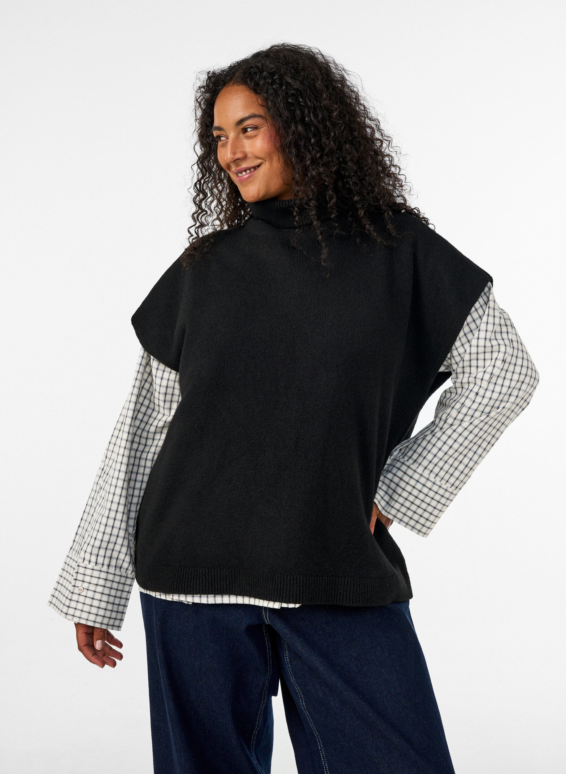 ZizziNeuleliivi korkealla poolokauluksella, Musta, Model image number 0