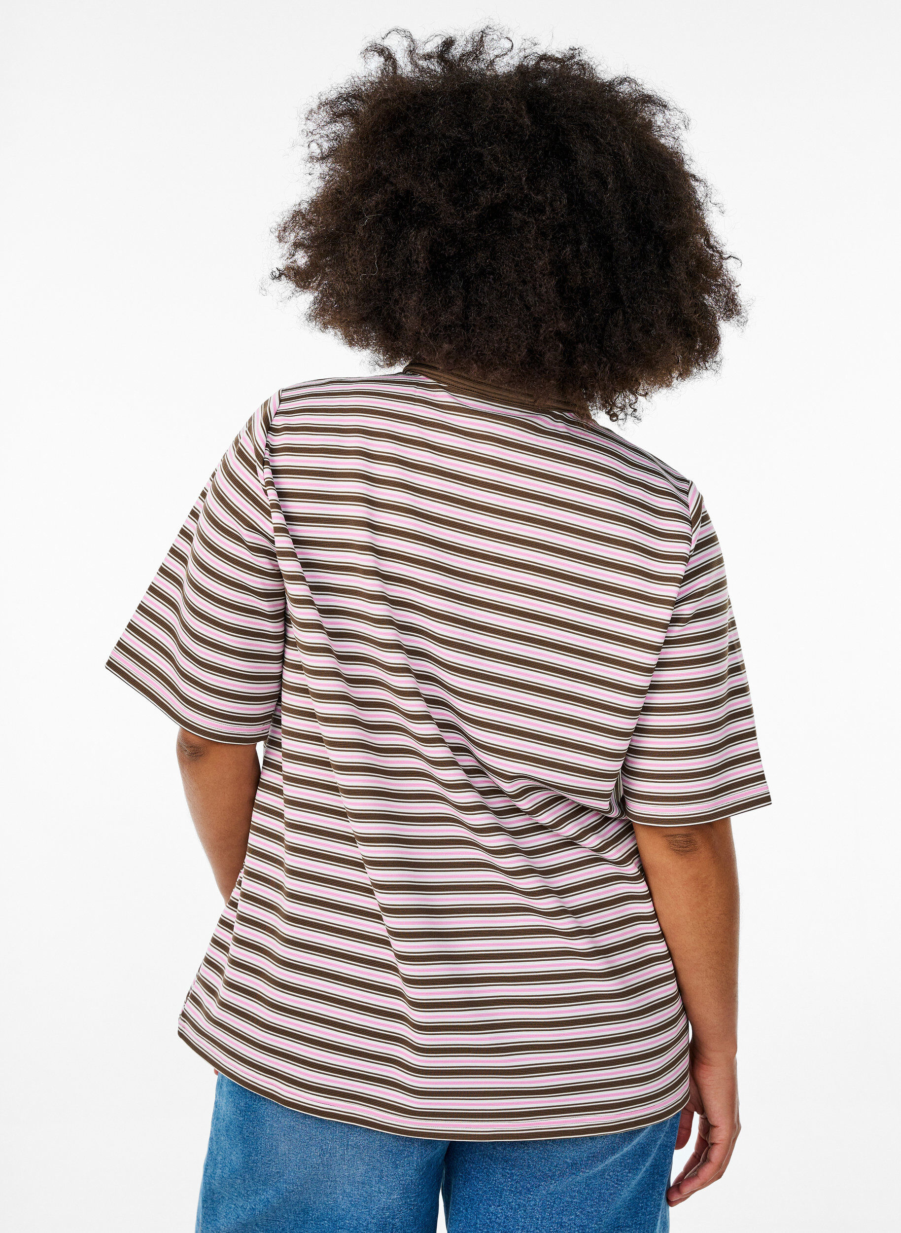 Zizzi Raidallinen pikeepaita, jossa on lyhyet hihat ja napit, Ruskea, Model image number 2