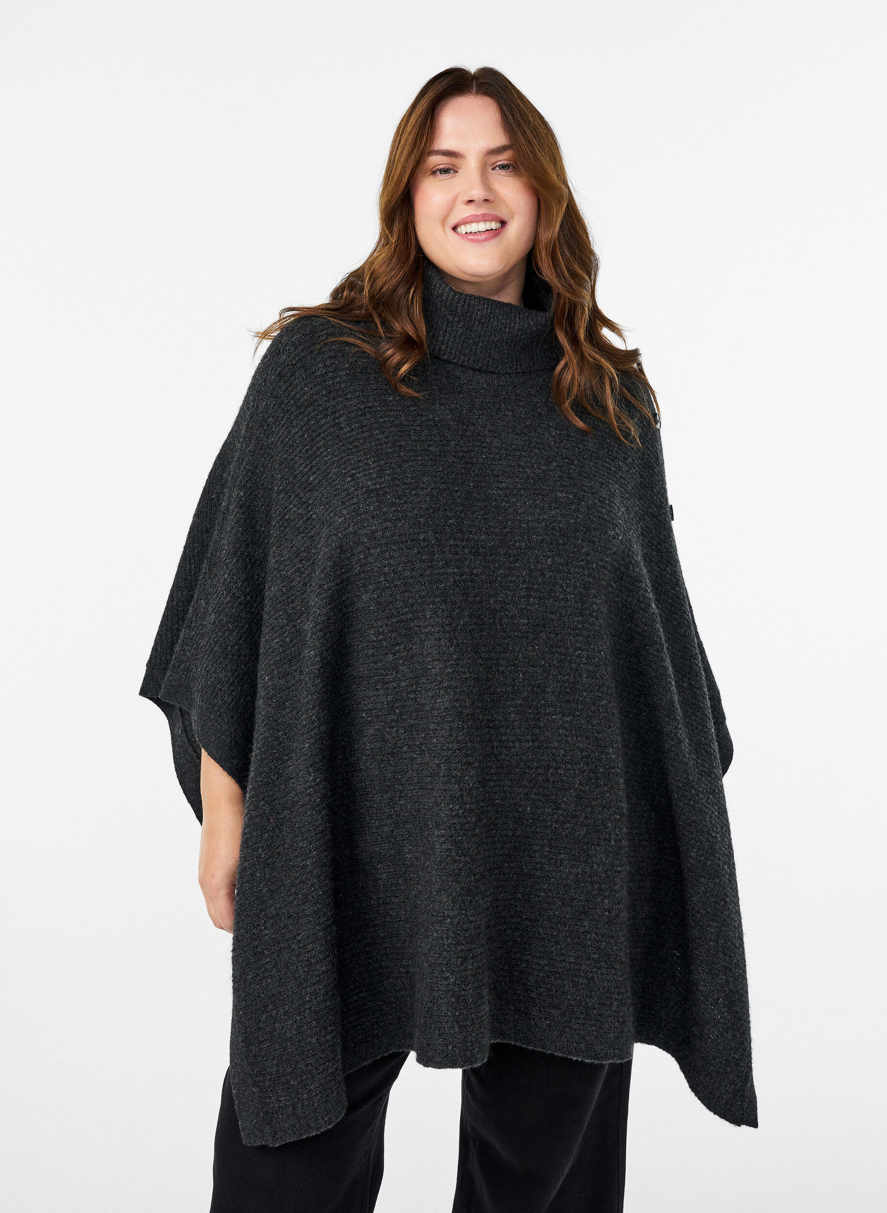 Poncho poolokauluksella ja nappiyksityiskohdilla, Harmaa, Model