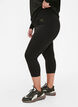 3/4-pituiset treenileggingsit taskuilla, Black, Model image number 0
