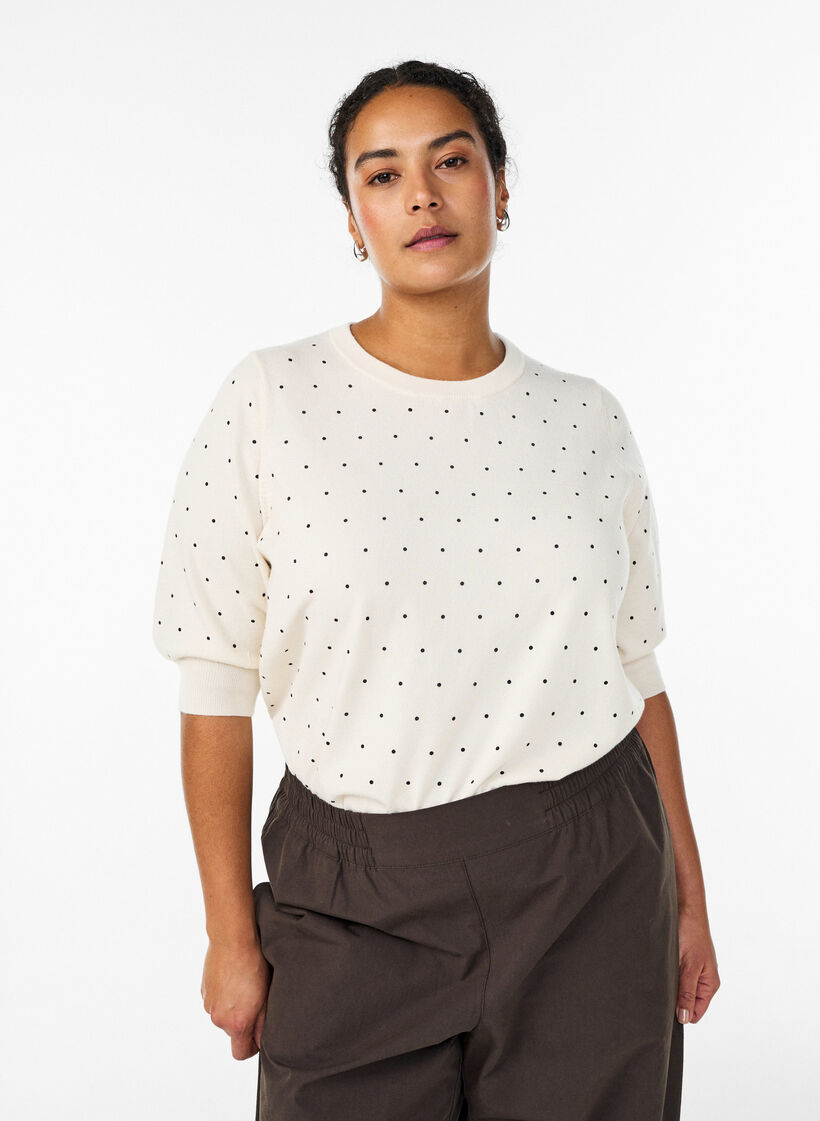 Neulepaita pallokuviolla ja lyhyill&auml; hihoilla, Valkoinen, Model image number 0