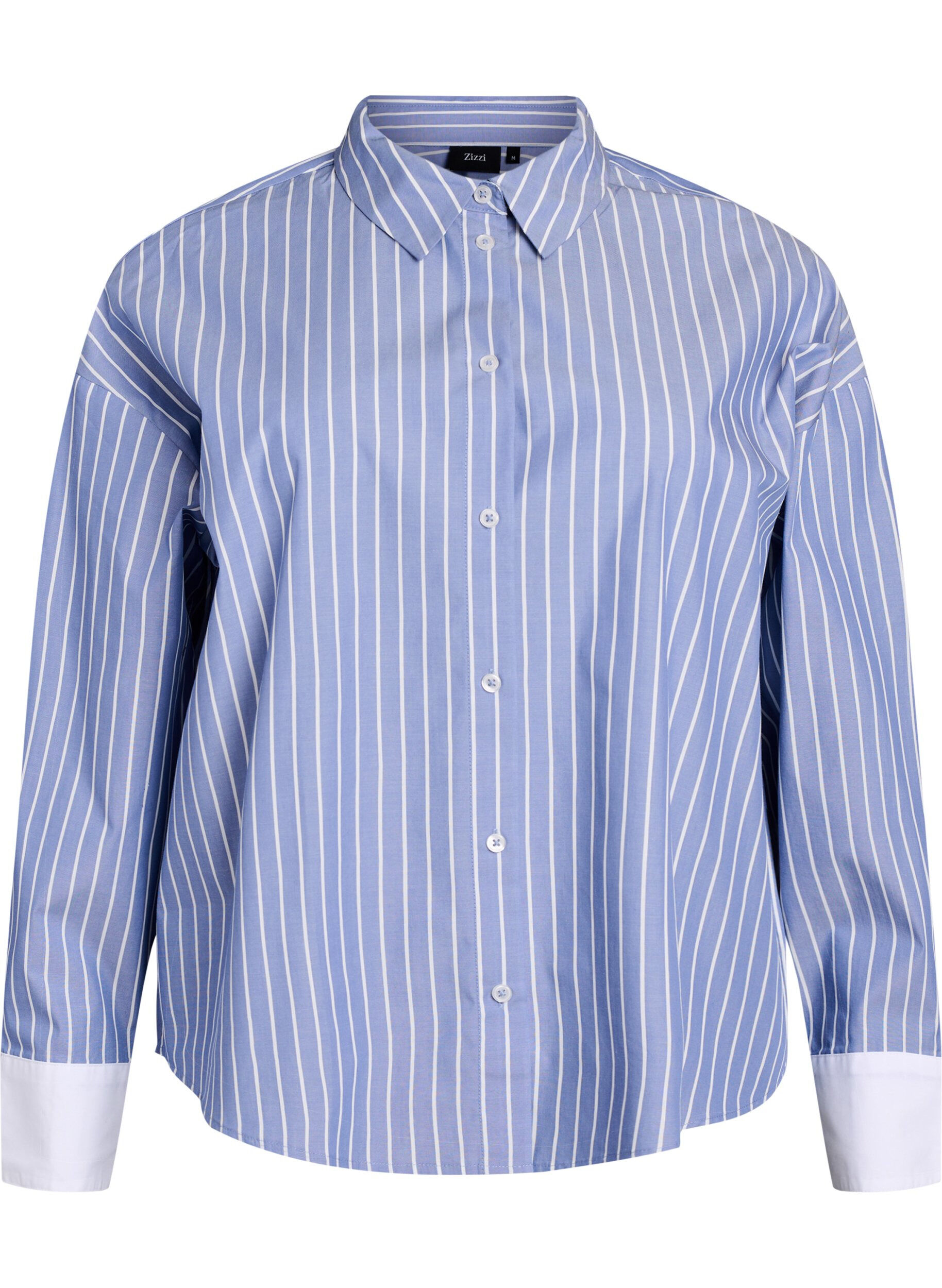 Raidallinen paita, jossa kontrastimansetit