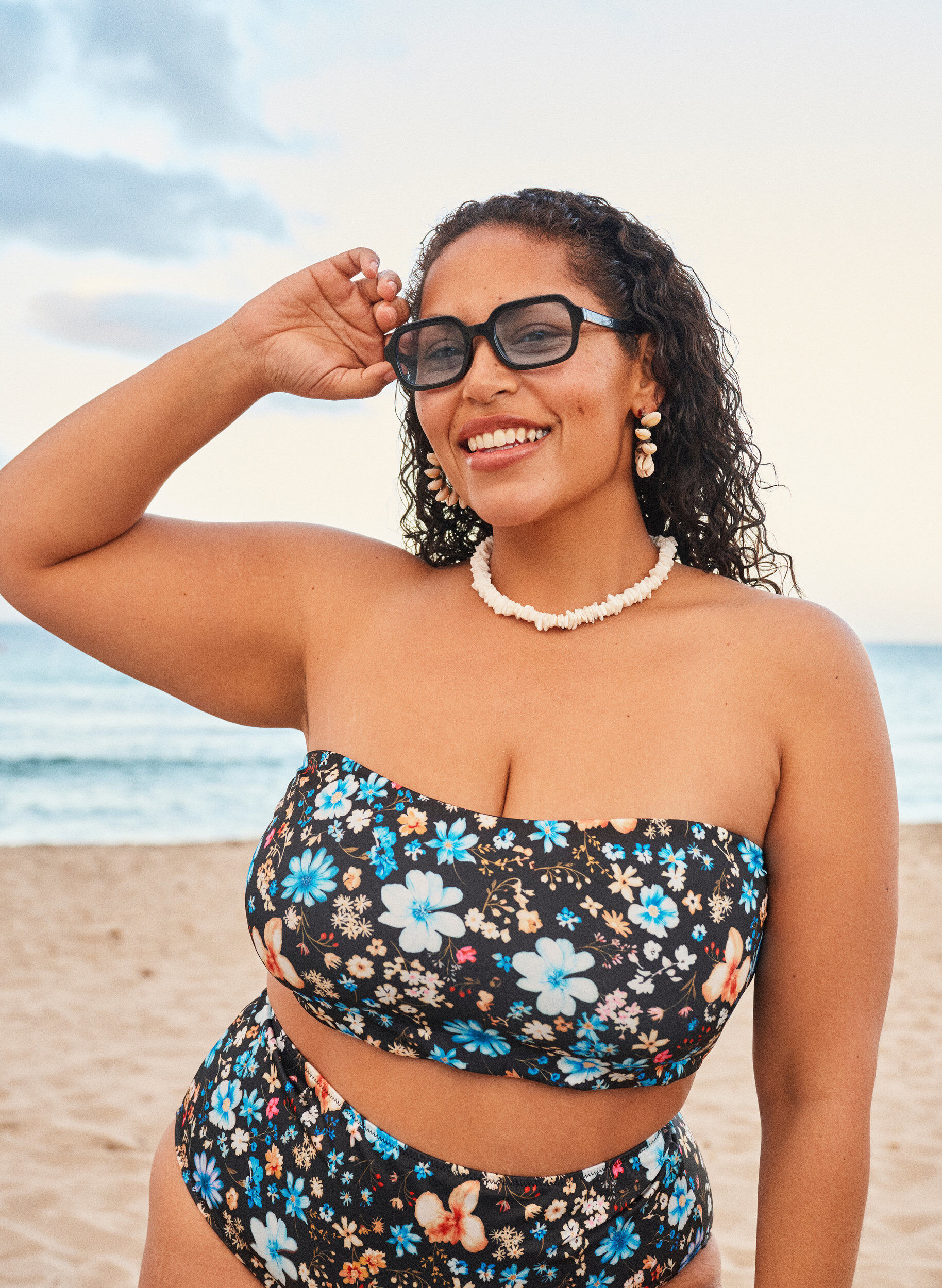 Zizzi Kukallinen bandeau-bikinien yl&auml;osa, Sininen, Image image number 0