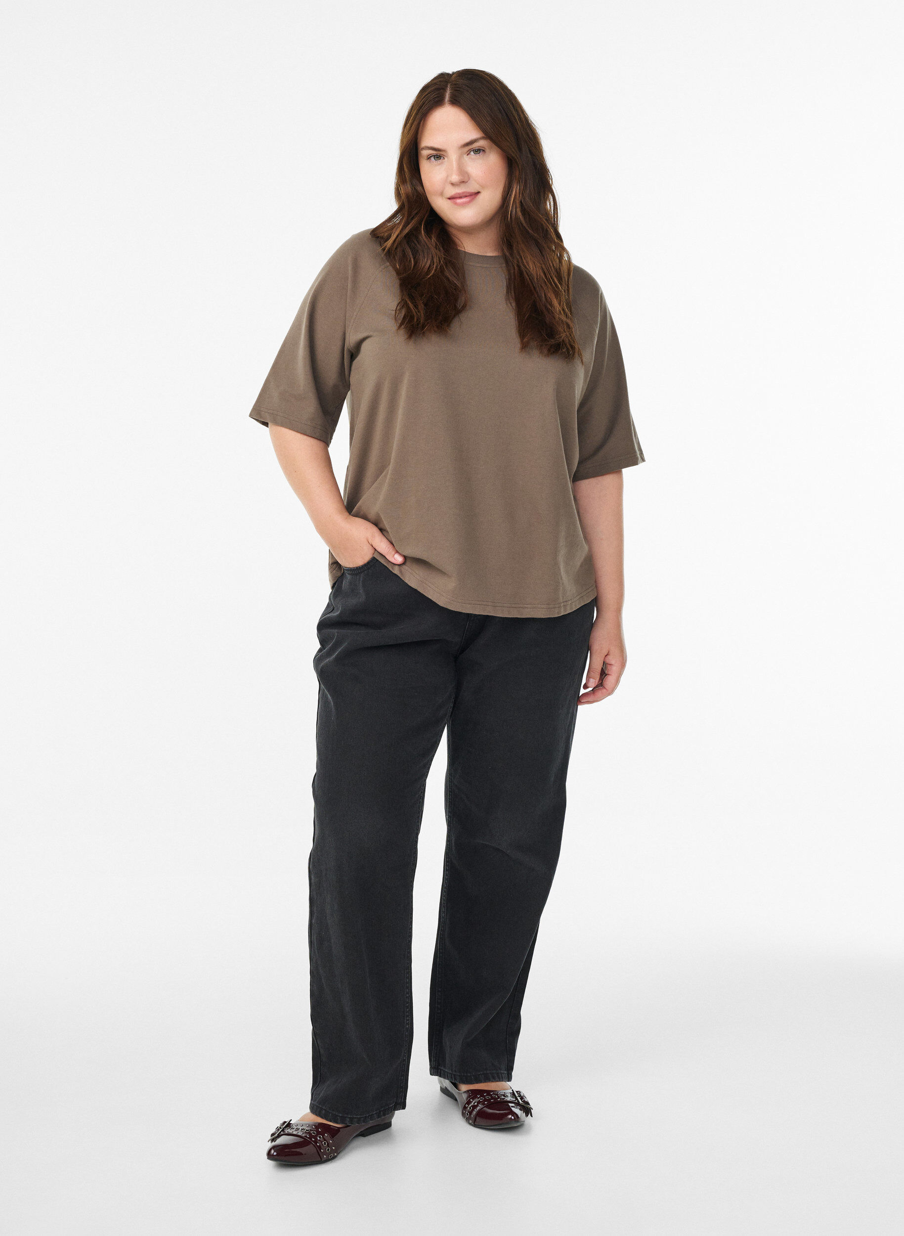 Zizzi Jerseypusero, jossa 1/2 raglanhihat, Ruskea, Model image number 1