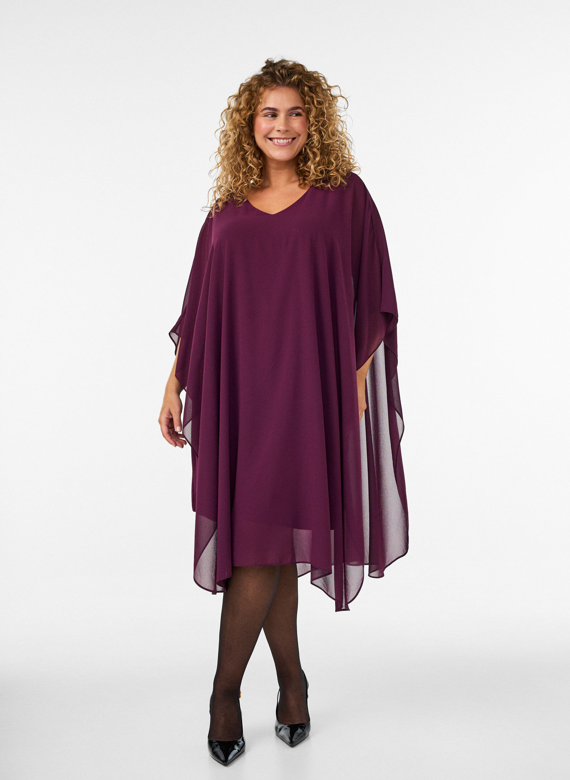 ZizziLyhyt sifonkimekko V-p&auml;&auml;ntiell&auml;, Violetti, Model image number 0
