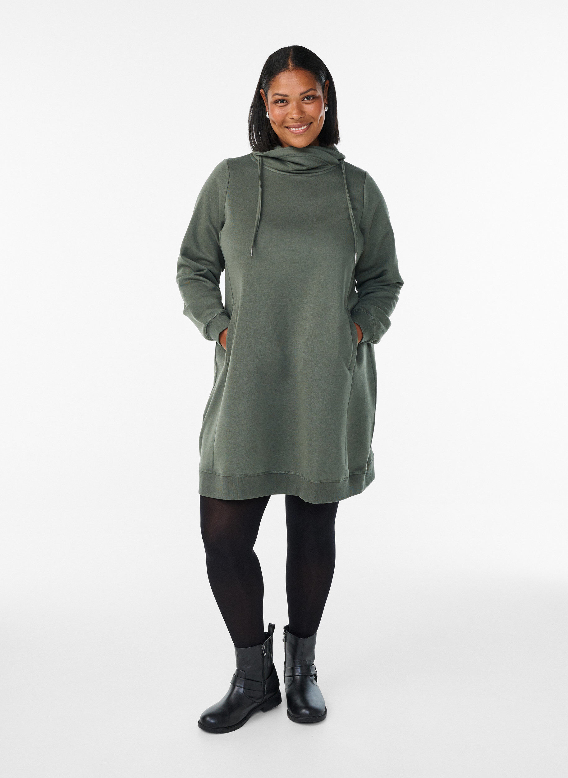 ZizziLyhyt swetarimekko korkealla kauluksella ja taskuilla, Vihre&auml;, Model image number 1