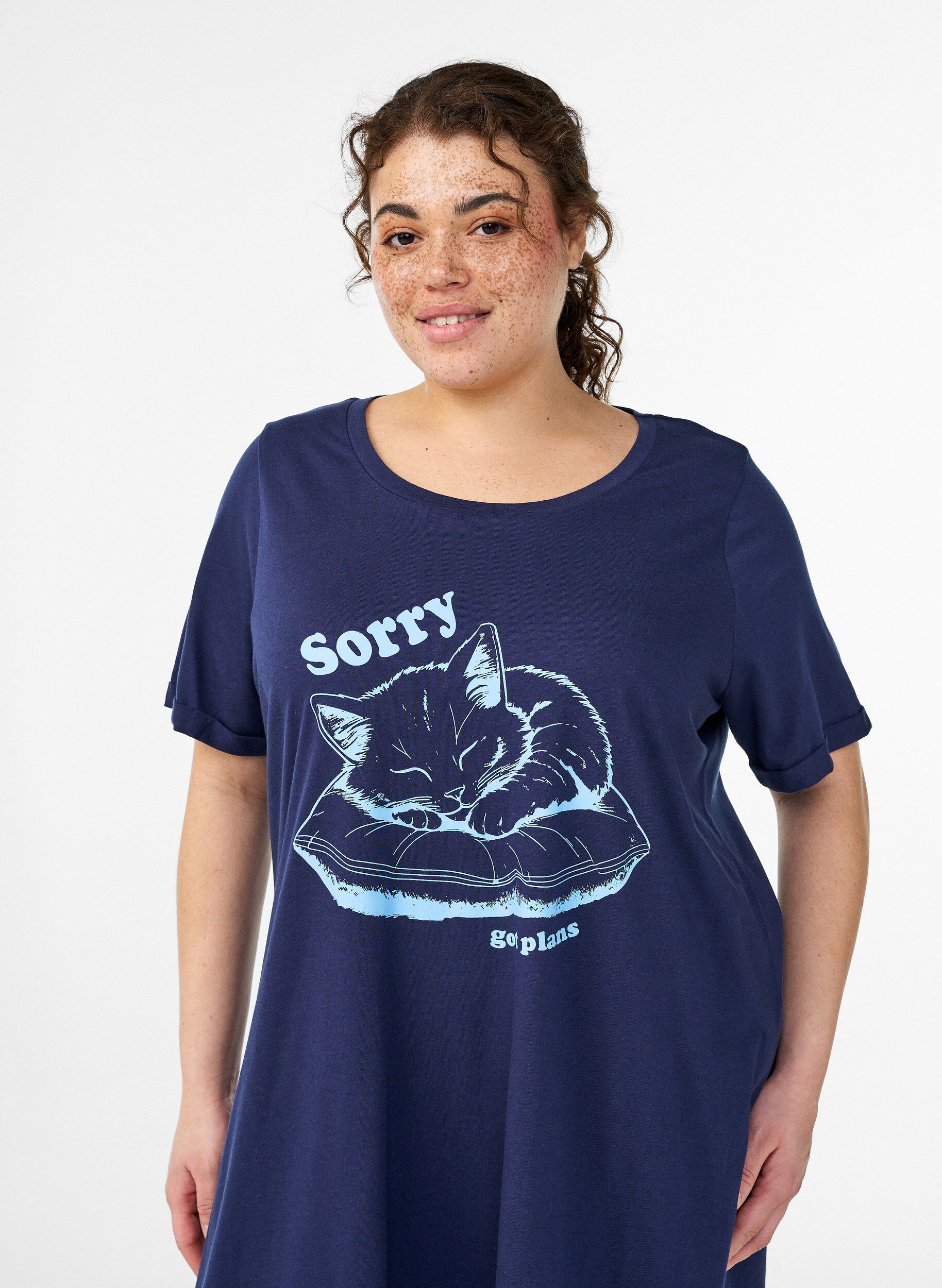ZizziLyhythihainen y&ouml;paita luomupuuvillaa, Sininen, Model image number 2
