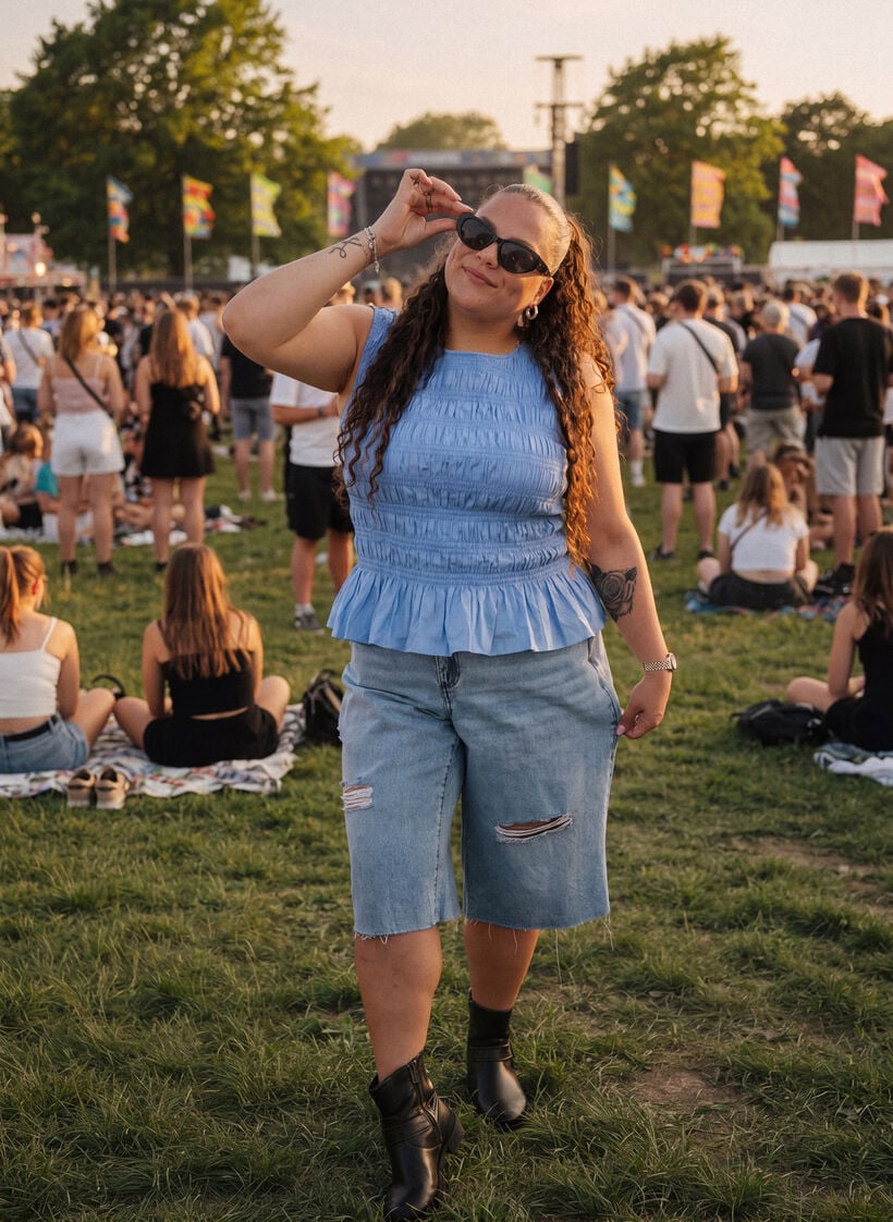 Festivaalilook, , Model