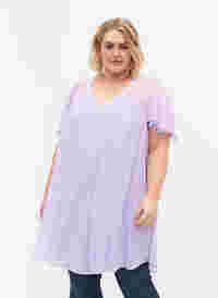 Väljä mekko lyhyillä hihoilla, Purple Heather, Model