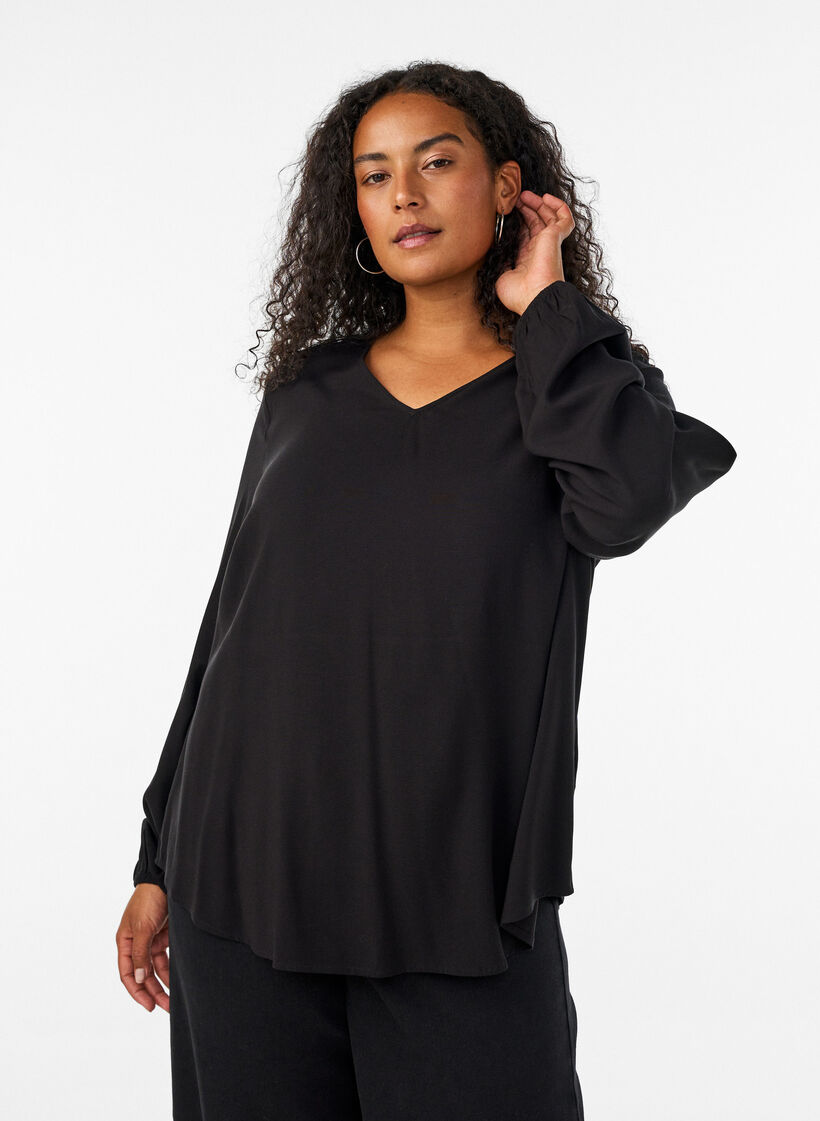 Viskoosipusero V-p&auml;&auml;ntiell&auml; ja pitkill&auml; hihoilla, Musta, Model image number 0