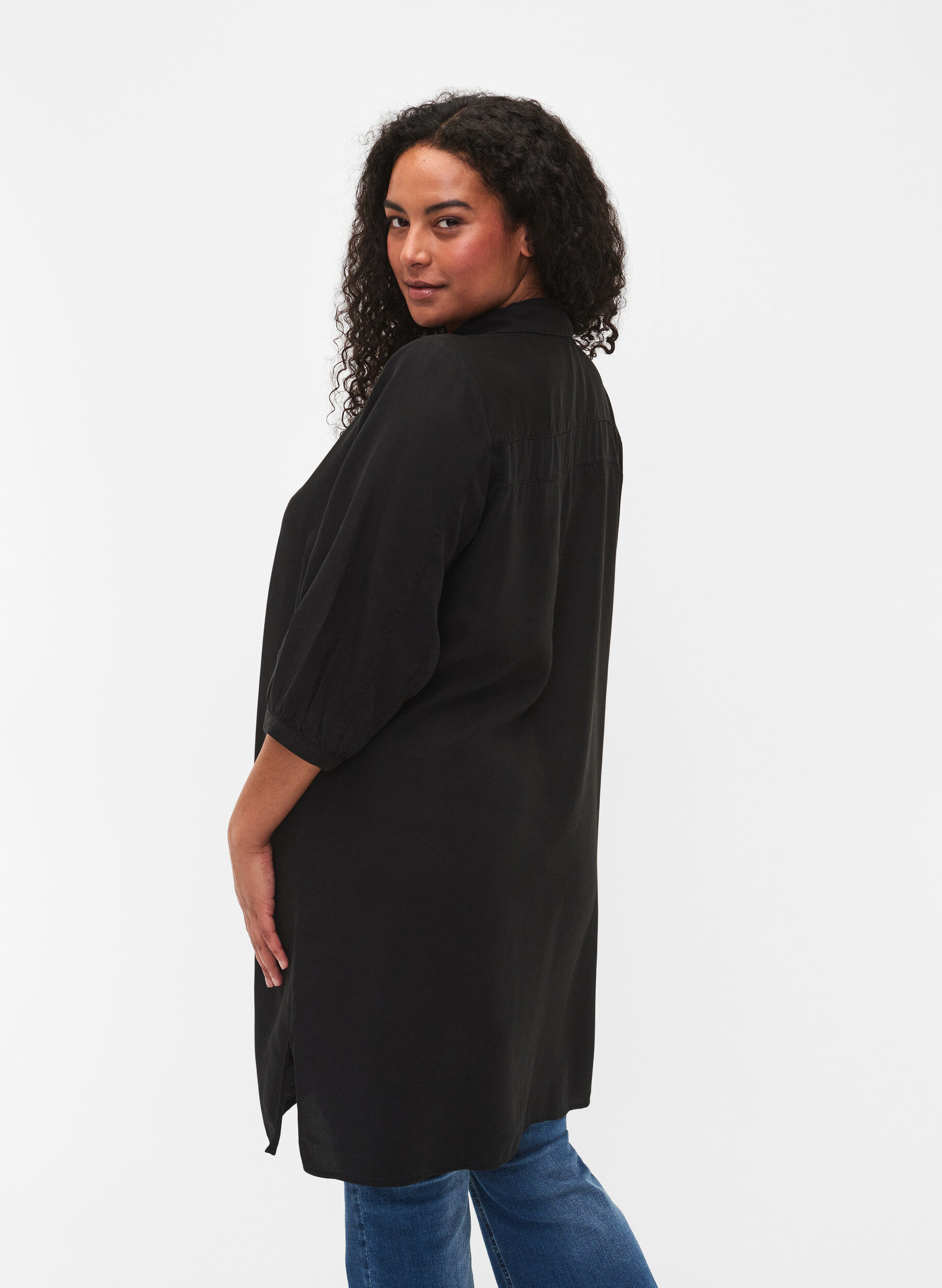 Zizzi Pitk&auml; paita 3/4-hihoilla lyocell-materiaalia (TENCEL&trade;), Black, Model image number 1