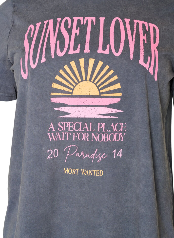 Puuvillainen T-paita etupainatuksella ja pestyll&auml; lookilla, Harmaa, Packshot image number 2