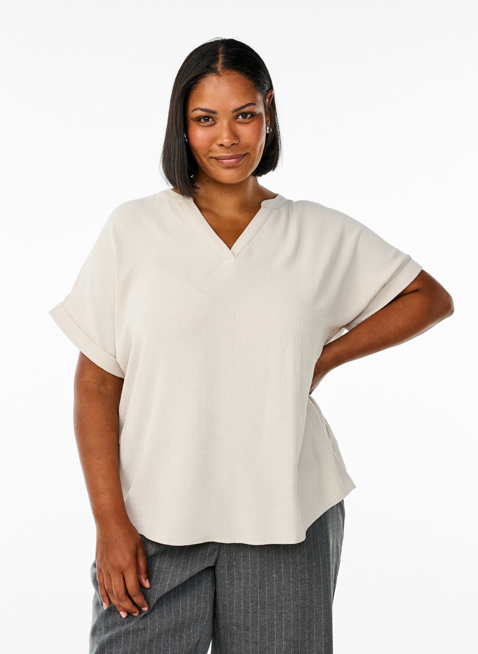 Rento pusero lyhyill&auml; hihoilla, Beige, Model