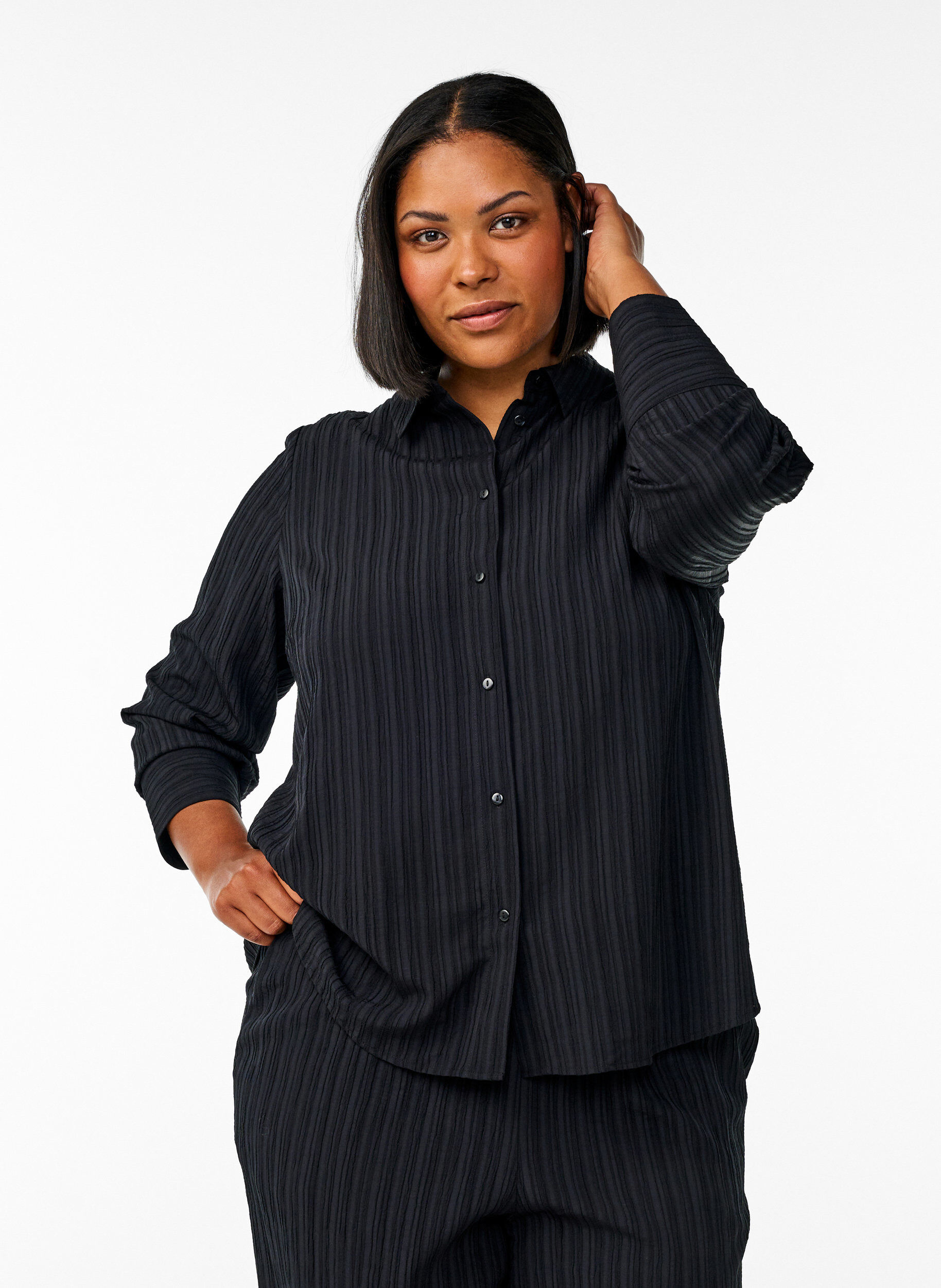 FLASH - Paita tekstuurilla, Musta, Model