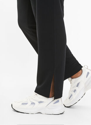 Modaalisekoitteiset housut, joissa on halkio, Black, Model image number 3