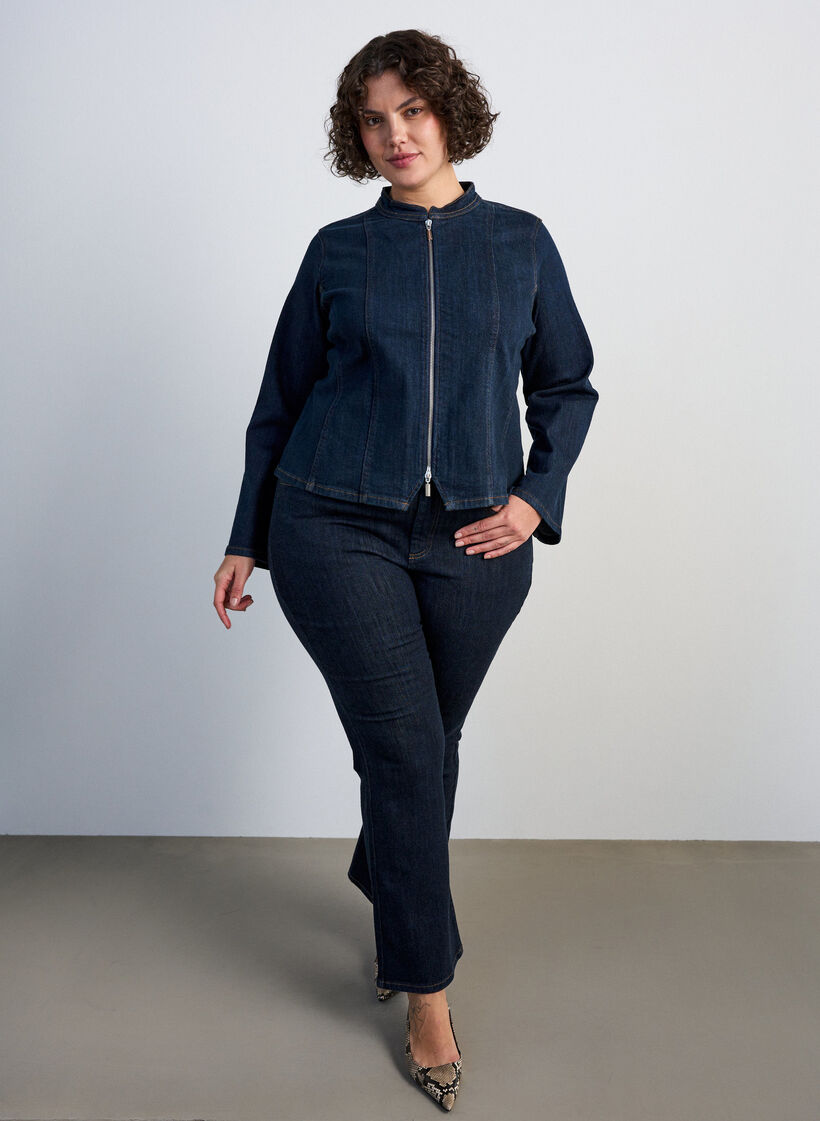 Vartalonmy&ouml;t&auml;inen farkkutakki vetoketjulla, Sininen, Model image number 1