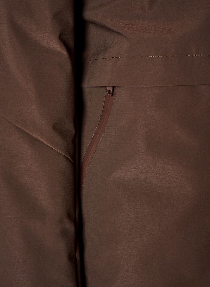 Talvitakki hupulla ja s&auml;&auml;dett&auml;v&auml;ll&auml; vy&ouml;t&auml;r&ouml;ll&auml;, Ruskea, Packshot image number 3