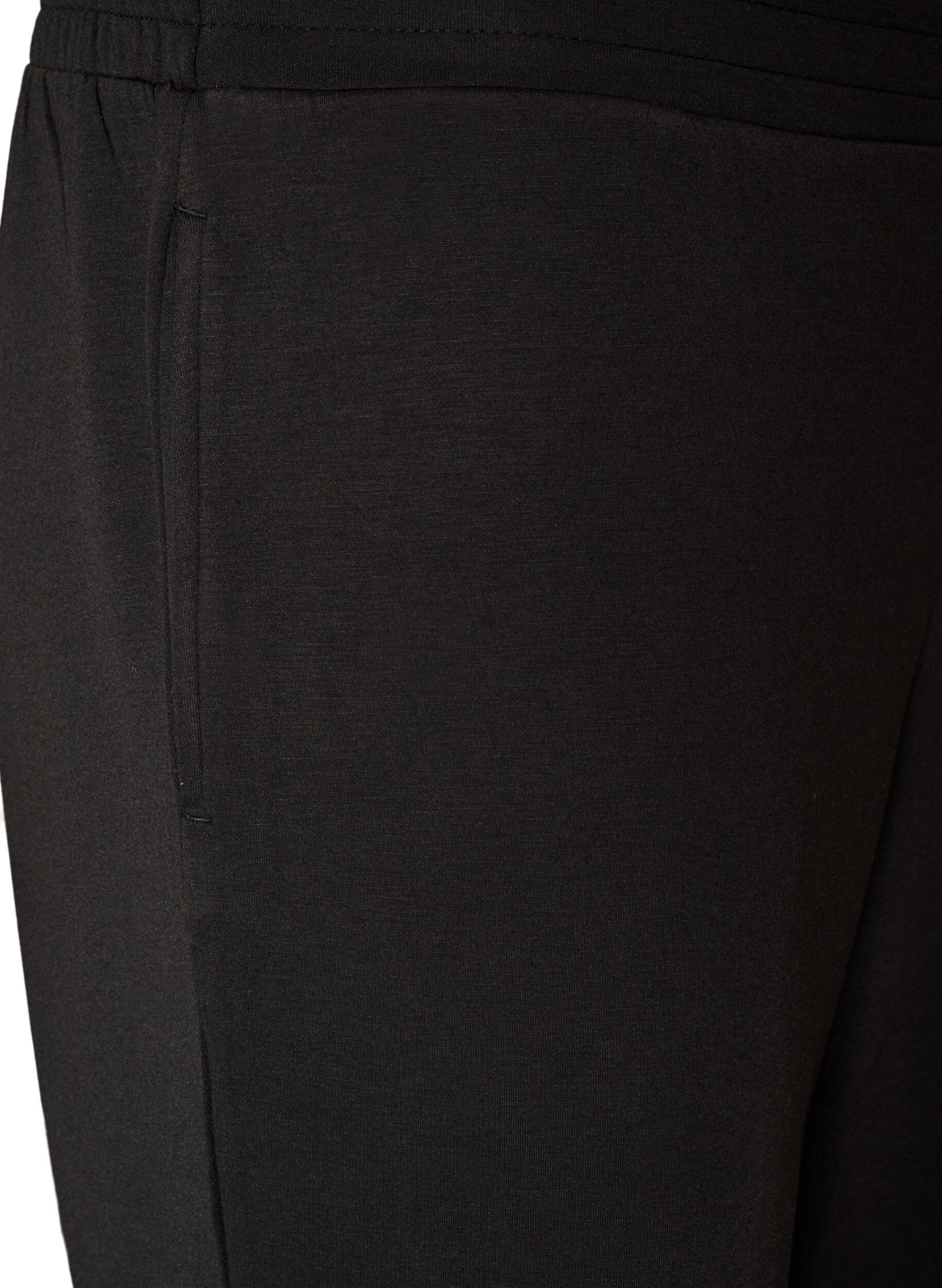 ZizziJerseyhousut korkealla vy&ouml;t&auml;r&ouml;ll&auml; ja taskuilla, Musta, Packshot image number 2