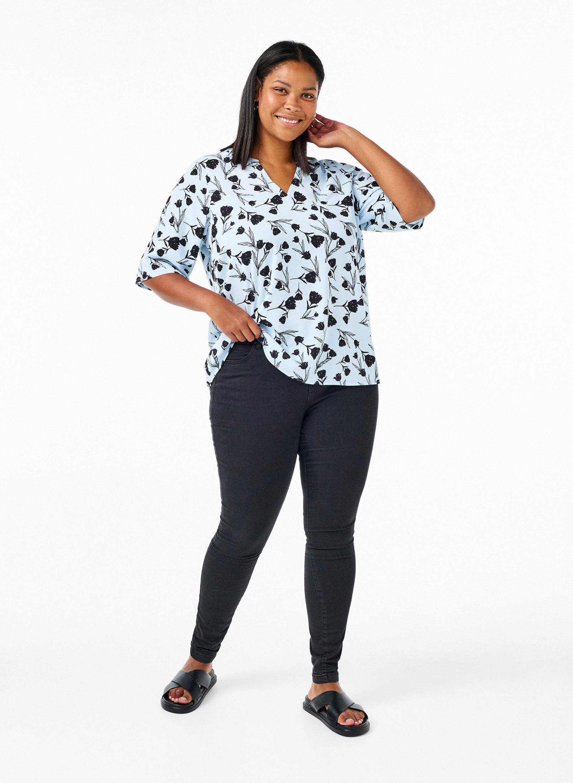 Zizzi Kukkakuvioitu pusero, jossa on V-p&auml;&auml;ntie, Cashmere Blue Flower, Model image number 2