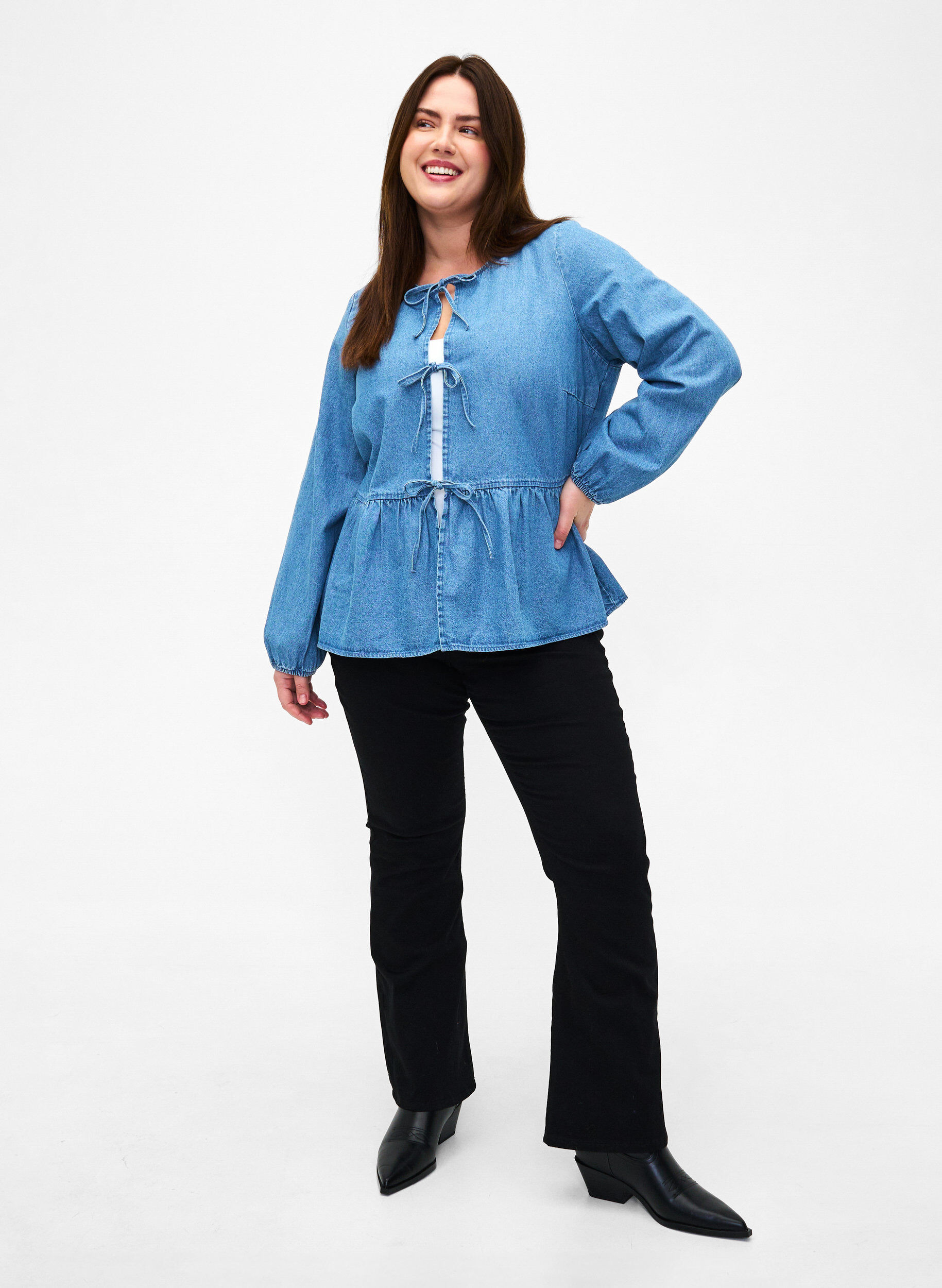 ZizziFarkkukankainen peplum-pusero, jossa on nauhakiinnitys, Light Blue Denim, Model image number 2